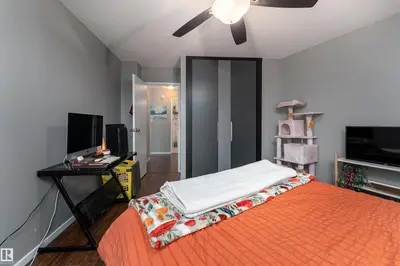Interior photo 4 of #508 10045 117 ST NW