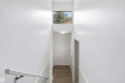 Interior photo 2 of 1749 LAKEWOOD RD S NW
