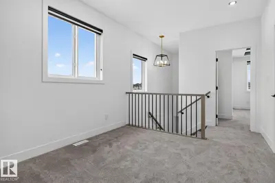 Interior photo 2 of 450 Robinson Blvd NE