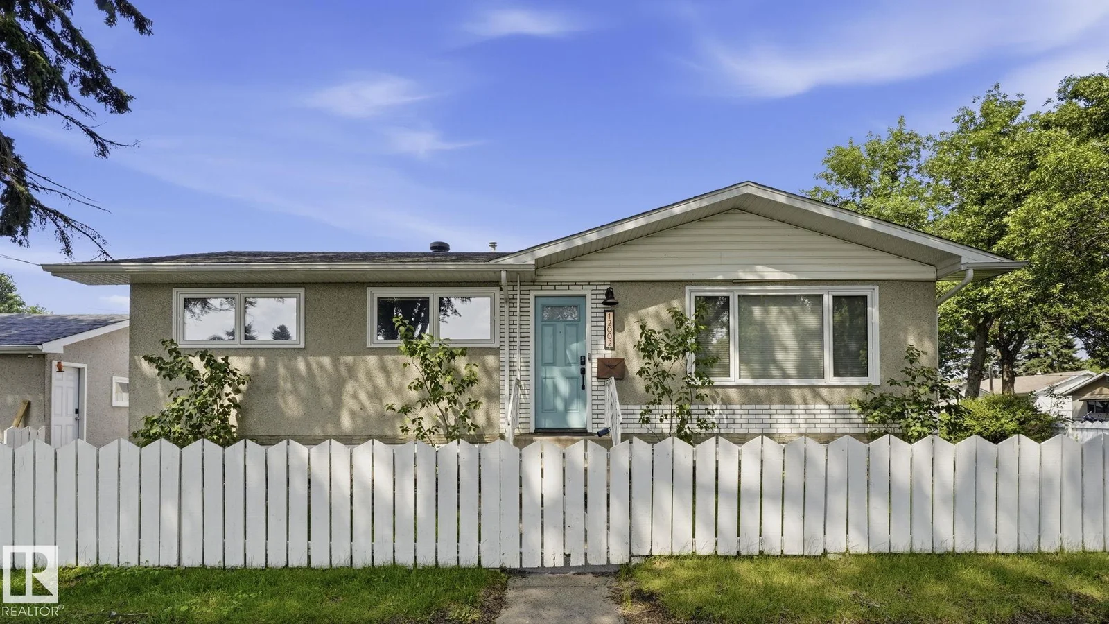 12002 39 ST NW, Edmonton - 6 bedroom Detached Single Family for sale