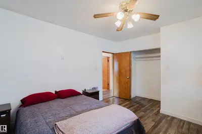 Interior photo 4 of 8759 78 AV NW