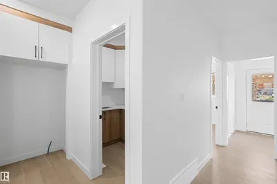 Interior photo 3 of 1563 211 ST NW