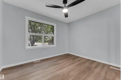 Interior photo 4 of 9416 153 ST NW