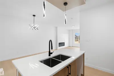 Interior photo 3 of 1524 209 ST NW
