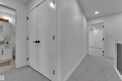 Interior photo 4 of 6099 180 AV NW