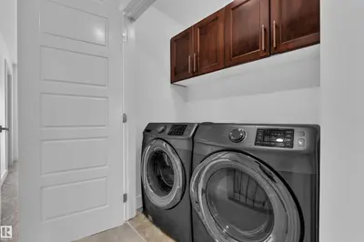 Interior photo 3 of 6454 177A AV NW NW