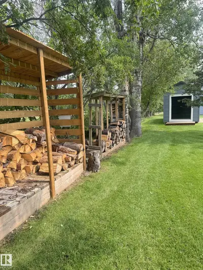 Interior photo 3 of #701 55107 RGE ROAD 33