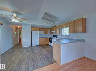 Interior photo 2 of 5434 Eastview CR