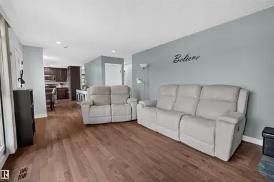 Interior photo 2 of 5219 55 AV