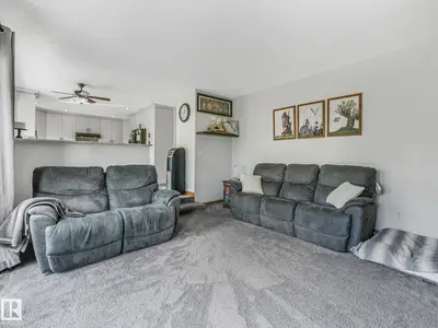 Interior photo 4 of 2824 37 ST NW