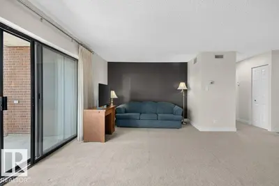 Interior photo 4 of #804 11027 87 AV NW