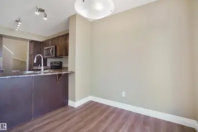 Interior photo 3 of #33 445 BRINTNELL BV NW