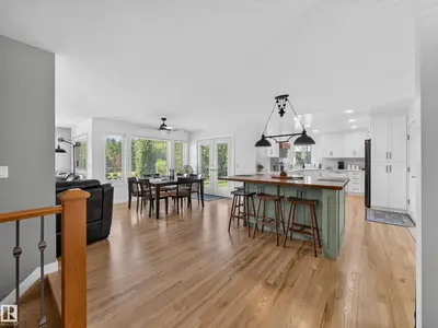 Interior photo 4 of 22035 TWP ROAD 522
