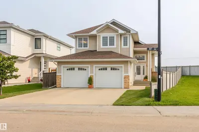 Interior photo 1 of 9604 87 ST
