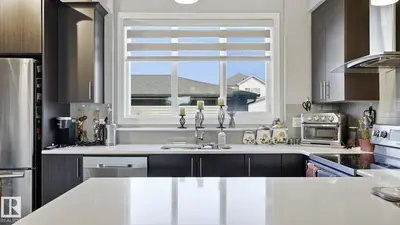 Interior photo 2 of 731 36 ST SW
