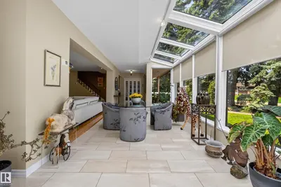 Interior photo 2 of 13803 91 AV NW