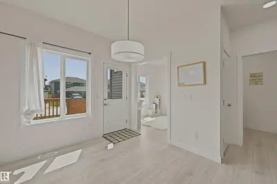 Interior photo 2 of 9815 107A AV