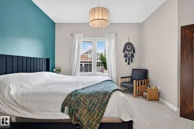 Interior photo 4 of 2327 FREZENBERG AV NW