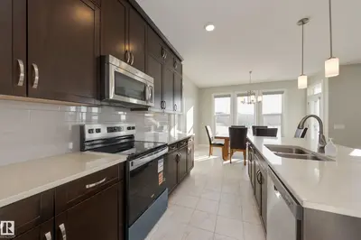 Interior photo 2 of 7473 COLONEL MEWBURN RD NW