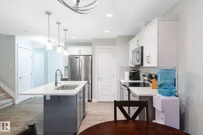 Interior photo 2 of 1416 169 ST SW