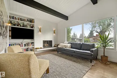 Interior photo 4 of 7008 91 AV NW