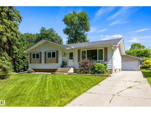 26 MILBURN CR, St. Albert - $514,900