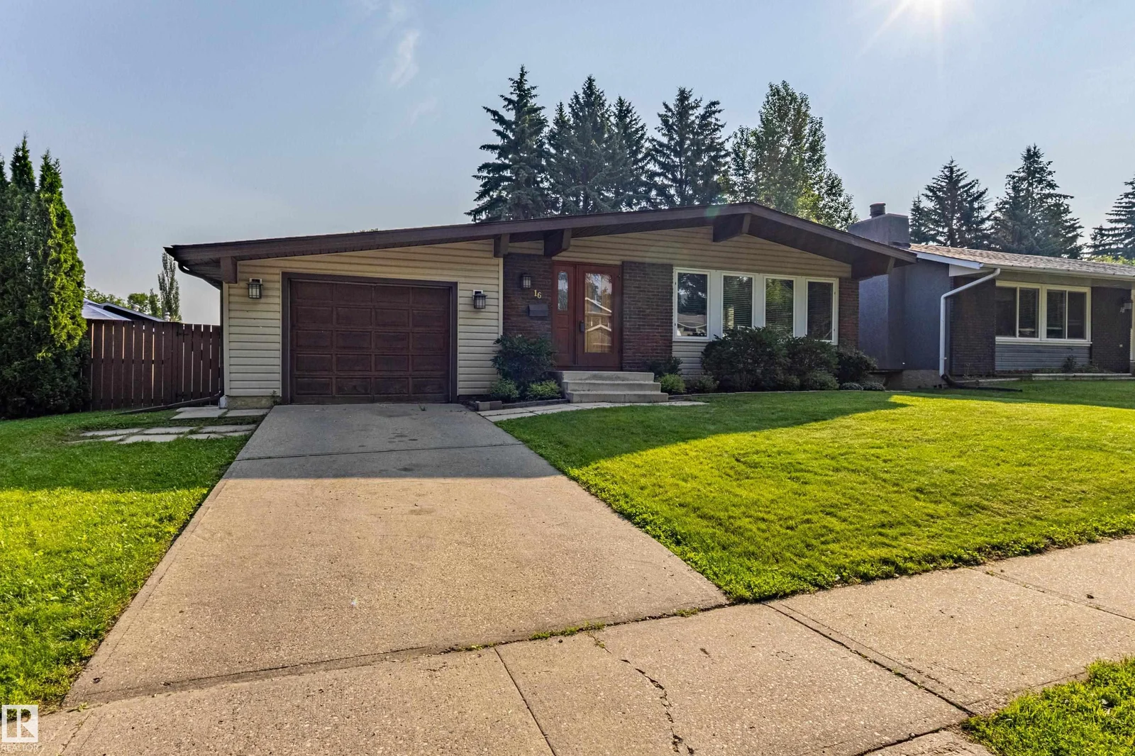 16 BRUNSWICK CR, St. Albert - 4 bedroom Detached Single Family for sale