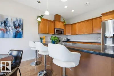 Interior photo 3 of #17 7293 Terwillegar DR NW