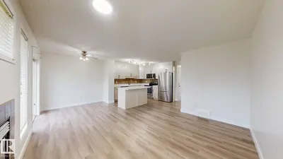 Interior photo 4 of 1150 37B AV NW