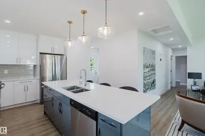 Interior photo 4 of 11455 111A AV NW