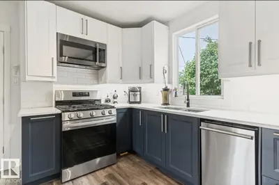 Interior photo 4 of 12150 47 ST NW