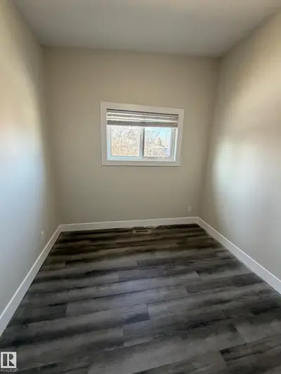 Interior photo 4 of 7604 7606 75 ST NW