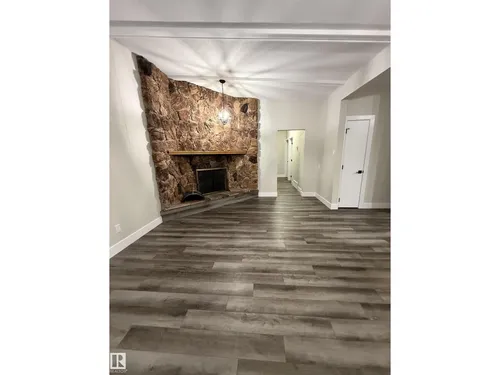 7604 7606 75 ST NW, Edmonton - $875,000