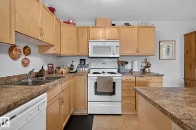 Interior photo 1 of #335 2096 BLACKMUD CREEK DR SW