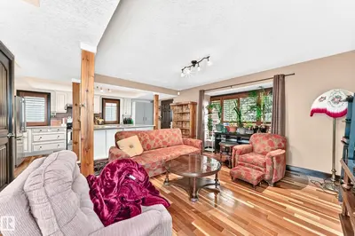 Interior photo 4 of 12211 107 ST NW