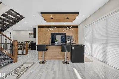 Interior photo 2 of 4017 47 AV
