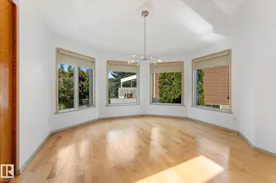 Interior photo 3 of 136 WESTRIDGE CR