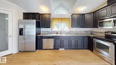 Interior photo 3 of 9028 TWP 500 A