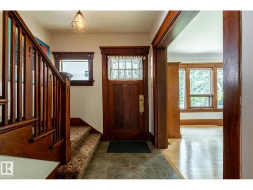 10024 147 ST NW, Edmonton - $749,000