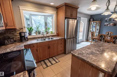 Interior photo 4 of 24 GLENWOOD CR