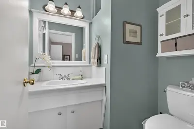 Interior photo 4 of 6503 88 AV NW