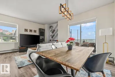 Interior photo 4 of #704 9707 105 ST NW