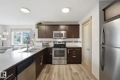 Interior photo 1 of 17621 10 AV SW SW