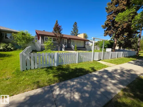 10404 116 AV NW, Edmonton - $489,000