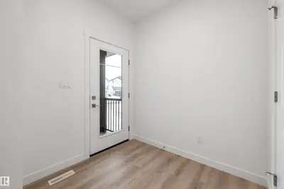 Interior photo 1 of 1315 11 AV NW