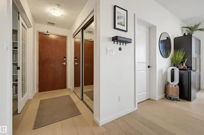 Interior photo 3 of #403 9910 111 ST NW