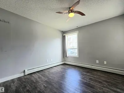 Interior photo 3 of #105 155 EDWARDS DR SW