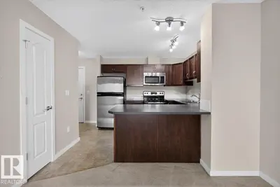 Interior photo 3 of #316 392 SILVER BERRY RD NW