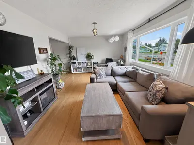 Interior photo 1 of 16046 95 AV NW