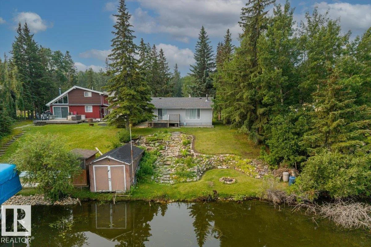 5564 Nakamun DR, Rural Lac Ste. Anne County - 2 bedroom Detached Single Family for sale